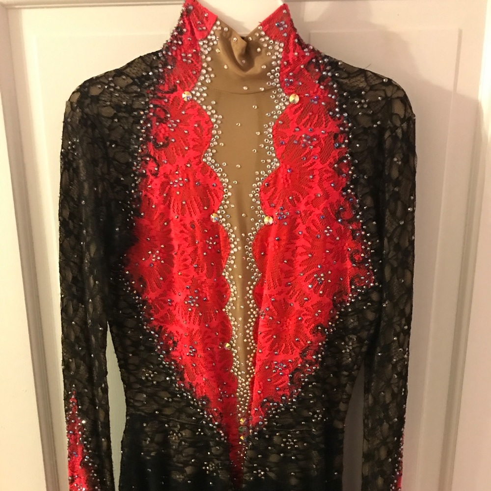 Gymnsatics/skating leotard